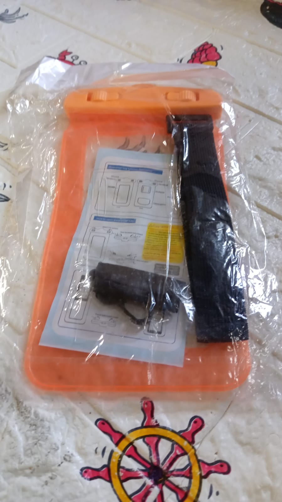 Waterproof Phone Pouch Bag – For Beach, Swimming Pool &amp; Camping (All Mobile)
