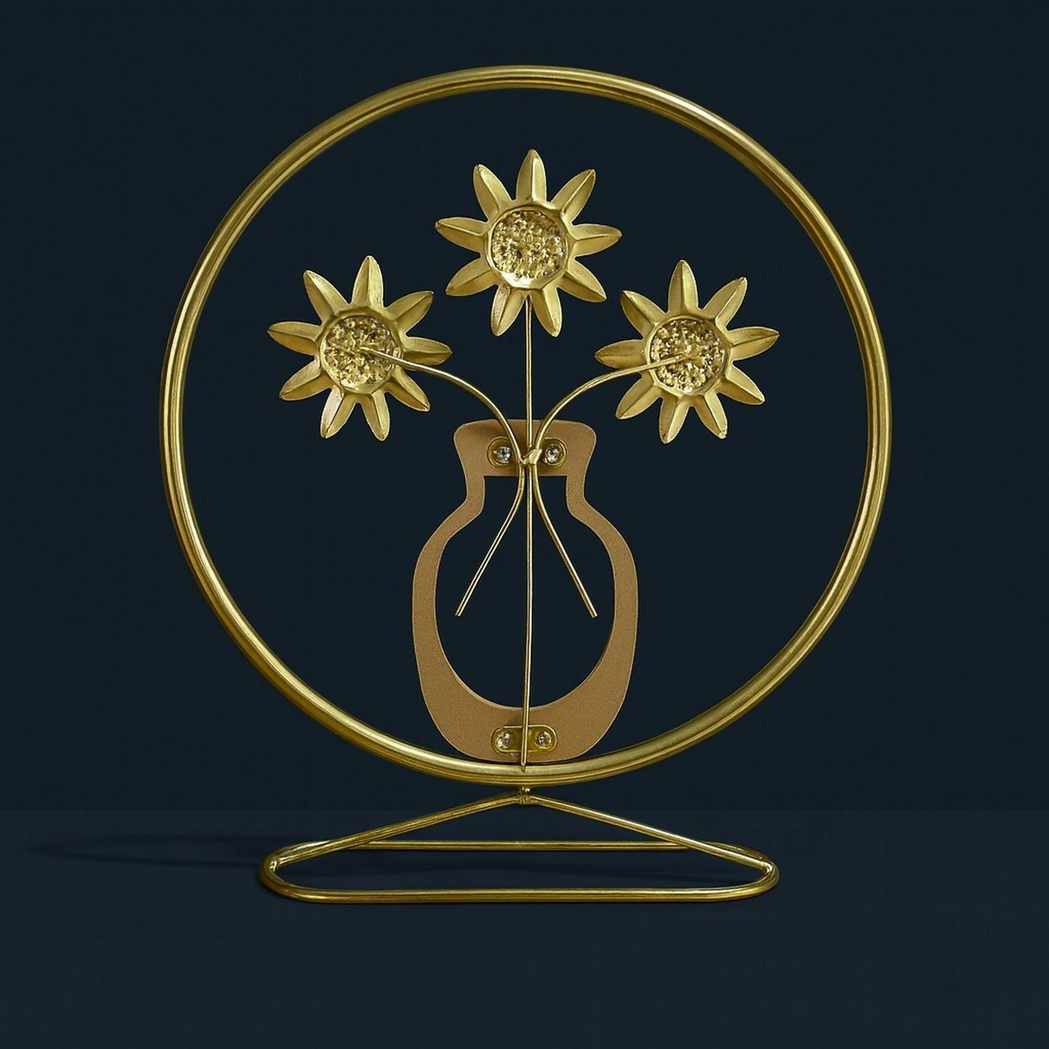 Luxury Metal Flower Showpiece With Wooden Pot
